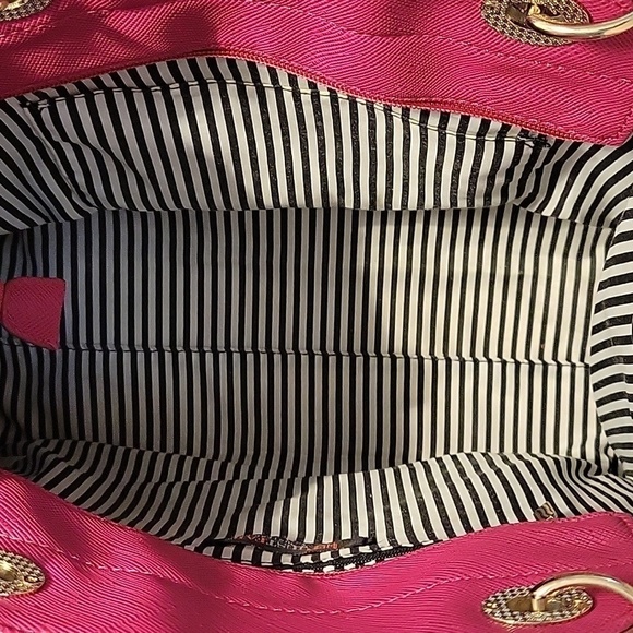 Justfab Barbie Hot Pink Dome Satchel FLAWED - Picture 9 of 9